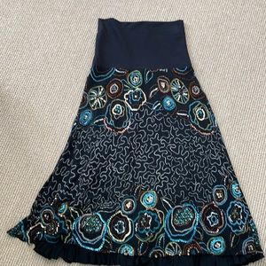 Paris Paris sequined maxi skirt or midi strapless dress. Size 4 fully lined